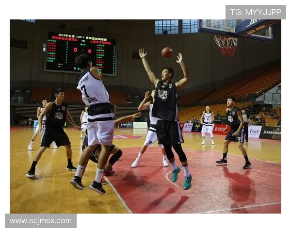 江苏肯帝亚主场鏖战宁波町渥双方激烈对攻上演精彩篮球盛宴