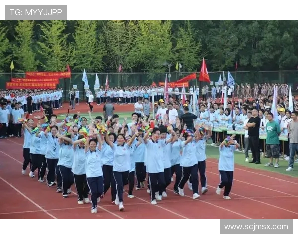 青春激扬赛场争锋展现拼搏精神共谱荣耀篇章